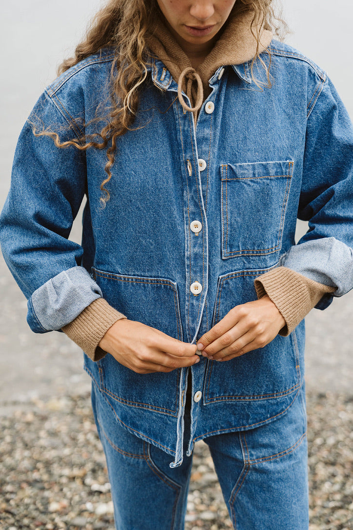 The High Tide Shirt | Medium Wash Denim