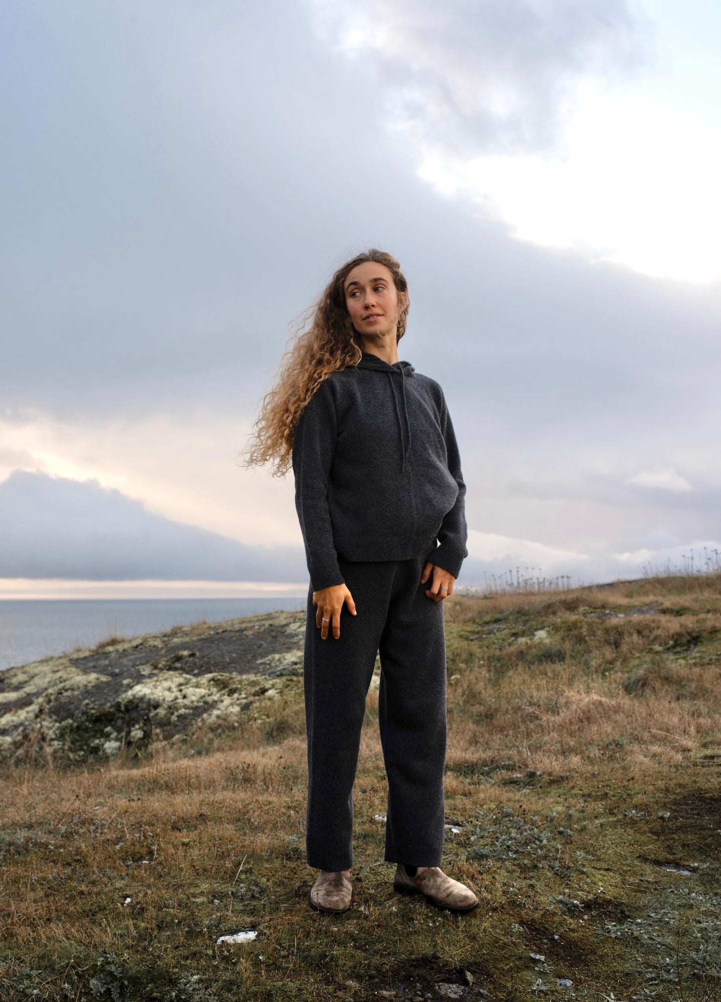 The Agate Cashmere Pant | Charcoal